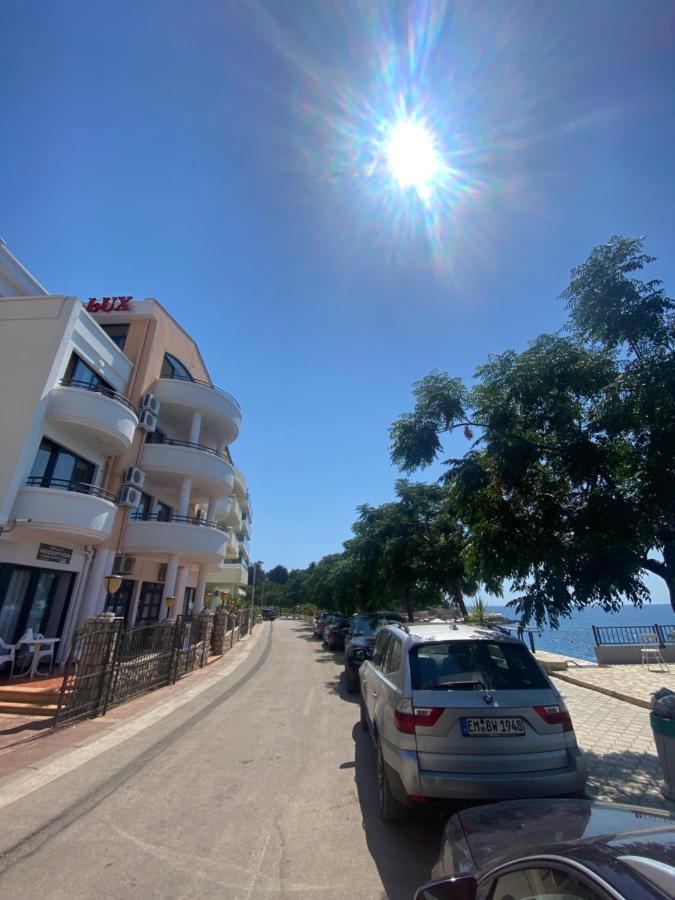 DeLux Apartmani Dobra Voda Exterior foto